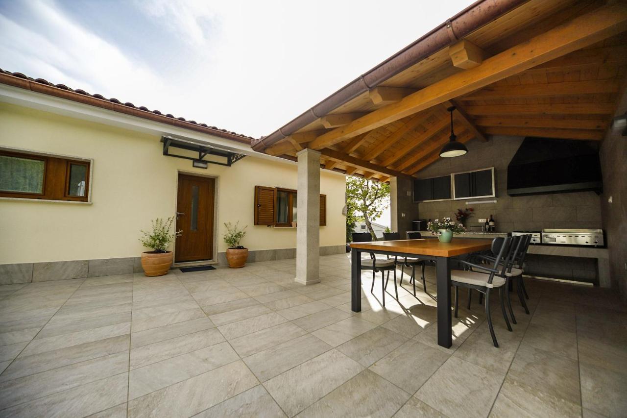 Villa Casa Tilia Sapjane Exterior foto